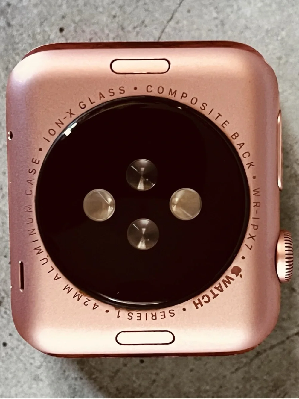 Apple S1 42MM Rose Gold Titanium Mesh Band Watch, Case, Charger | ML | Preowned